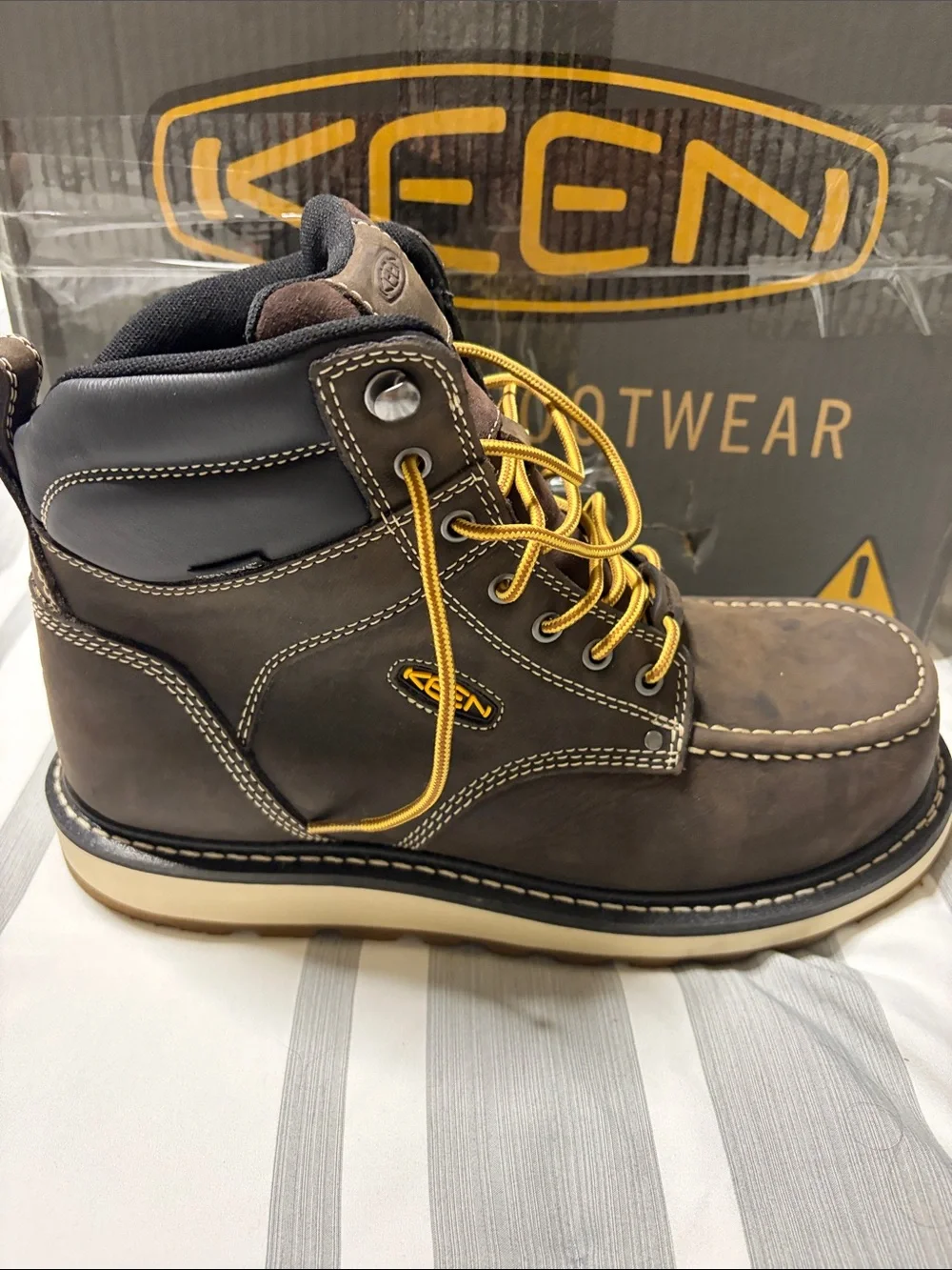 Keen Brown Leather Cincinnati Carbon-Fiber Toe 10.5 wide